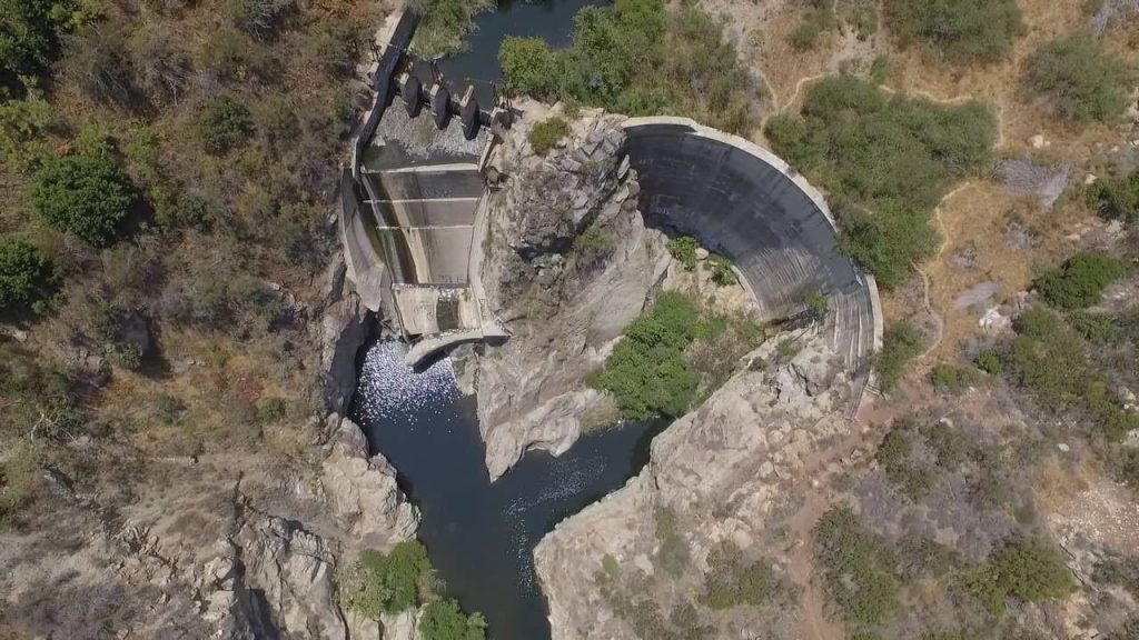 Two SoCal dams on their way out
