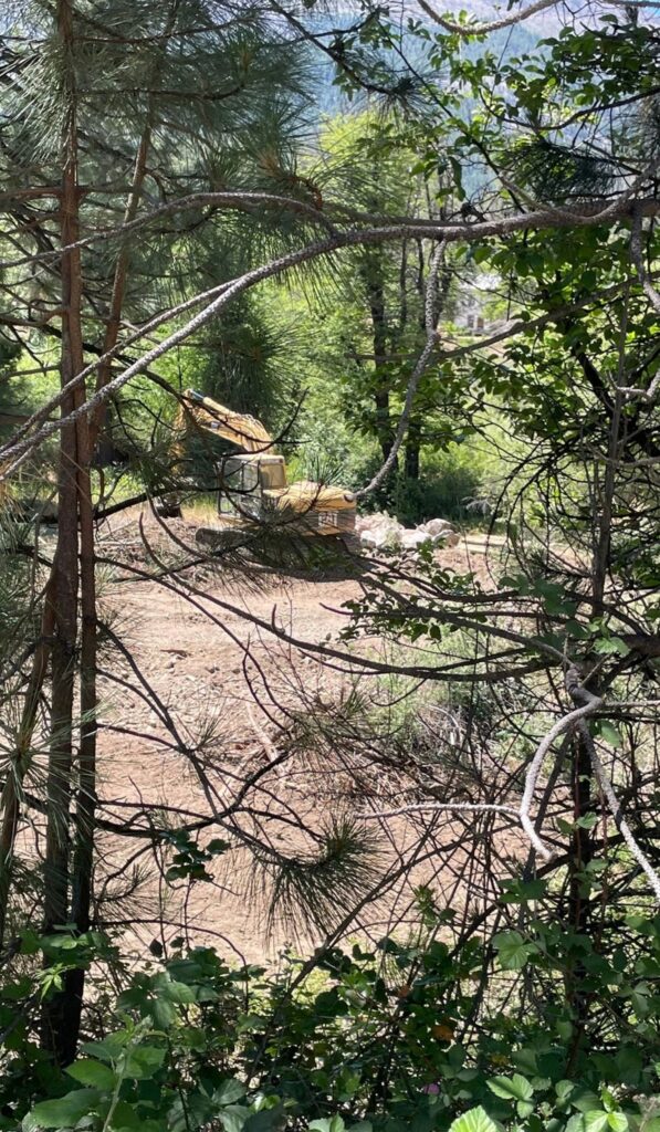 Noyes Valley , east fork scott construction